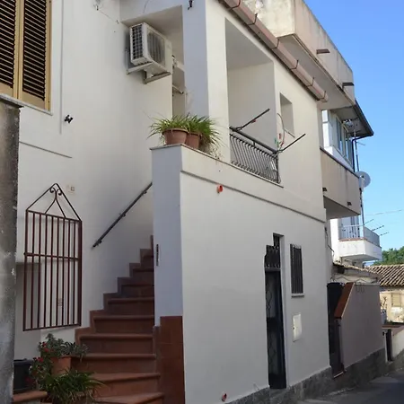 Erasippe At The Hamlet Apartamento